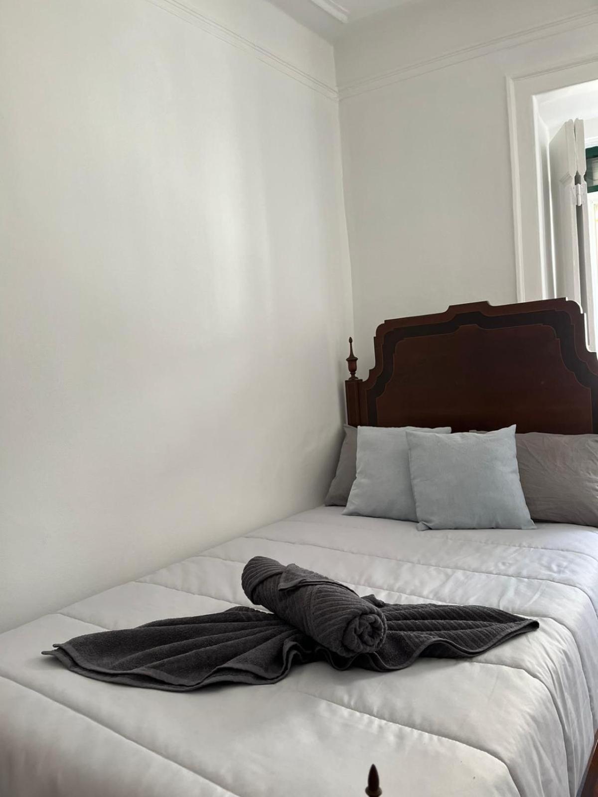 Lisboa Principe Real Home - Casa De Hospedes الغرفة الصورة
